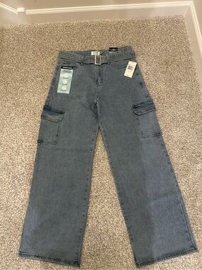 Women’s‎ Angels of Difference Light Wash Straight Leg Jeans